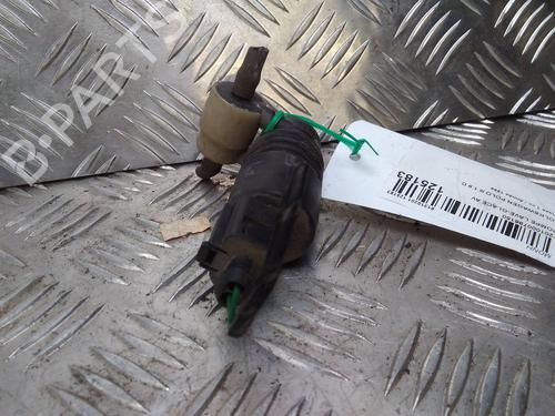 Used Washer pump VW POLO III (6N1) [1994-1999]  15760482