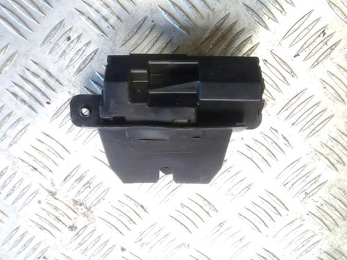 Used Tailgate lock FORD FIESTA VI (CB1, CCN) 1.6 TDCi (95 hp) 23181494