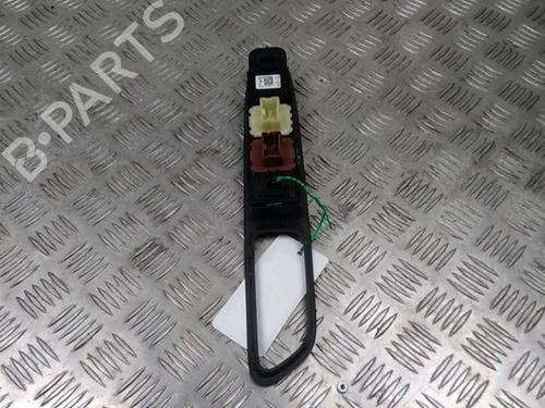 Used Left front window switch Left front window switch RENAULT CAPTUR I (J5_, H5_) 1.2 TCe 120 (118 hp) 14928876 14928876