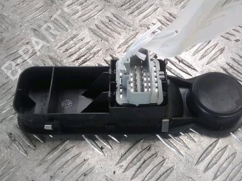 Used Left front window switch Left front window switch RENAULT MODUS / GRAND MODUS (F/JP0_) 1.2 (JP0C, JP0K, FP0C, FP0K, FP0P, JP0P, JP0T) (75 hp) 16450025 16450025