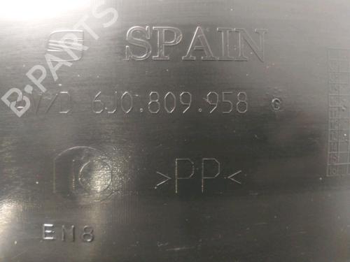 Used Wheel arch SEAT IBIZA IV (6J5, 6P1) 1.2 (60 hp) 27510297