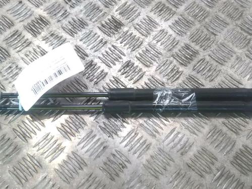 Used Tailgate lift support BMW 1 (E87) 118 d (143 hp) 16708419