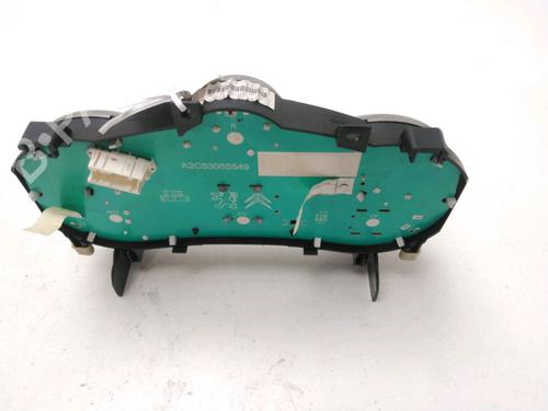 Used Instrument cluster Instrument cluster 23180917 23180917