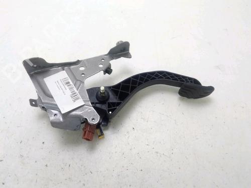 Used Clutch pedal Clutch pedal RENAULT KADJAR (HA_, HL_) 1.5 dCi 110 (HLA3) (110 hp) 28086798 28086798