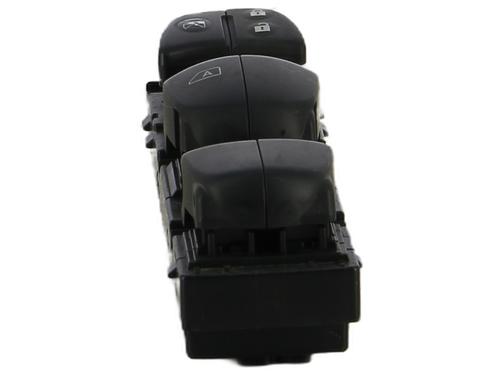 Used Left front window switch NISSAN QASHQAI II (J11, J11_) 1.2 DIG-T (115 hp) 32432643