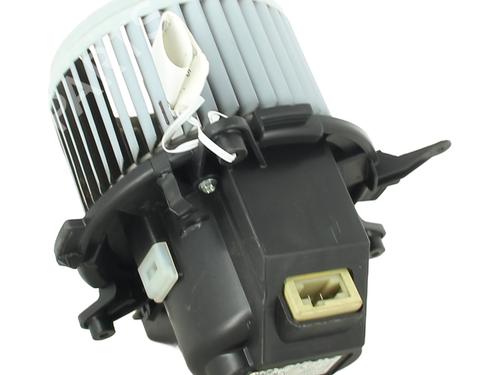 Used Heater blower motor Heater blower motor OPEL GRANDLAND / GRANDLAND X (A18, P1UO) 1.2 (75) (131 hp) 33727674 33727674