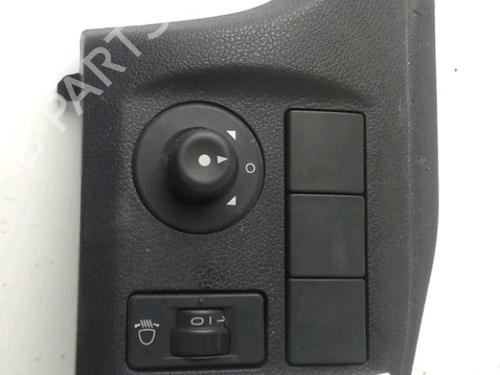 Mirror switch PEUGEOT PARTNER Box Body/MPV 1.6 HDi | BP33860371I25 - Image 4