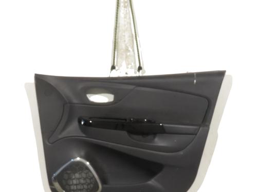 Høyre frontpanel Høyre frontpanel RENAULT CAPTUR I (J5_, H5_) 0.9 TCe 90 (90 hp) 36758790 36758790