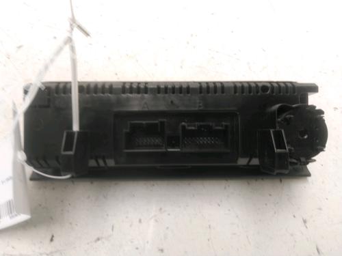 Used Climate control Climate control 29578004 29578004