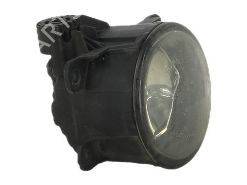 Used Right front fog light Right front fog light 37501558 37501558