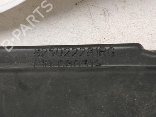 Høyre bak lås DACIA SANDERO II TCe 90 (B8M1, B8MA, B8AC) (90 hp) 30798400