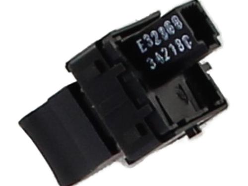 Used Right rear window switch Right rear window switch RENAULT MEGANE IV Hatchback (B9A/M/N_) 1.5 Blue dCi 115 (B9A6) (116 hp) 32178890 32178890