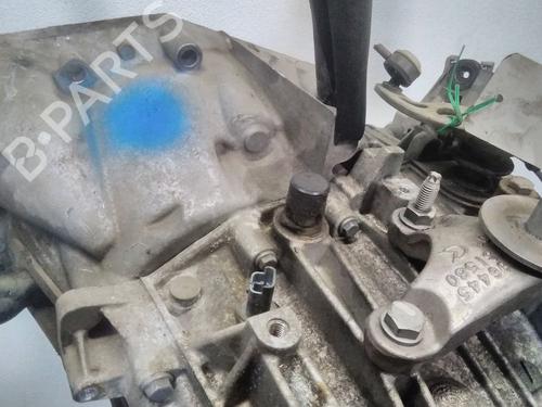 Used Gearbox CITROËN C4 I (LC_) 2.0 HDi (140 hp) 15748609