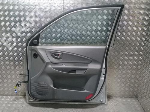 Right front door HYUNDAI TUCSON (JM) 2.0 CRDi All-wheel Drive | BP11171430C3 