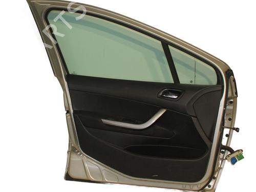 Used Left front door PEUGEOT 308 I (4A_, 4C_) 1.6 HDi (90 hp) 31152093