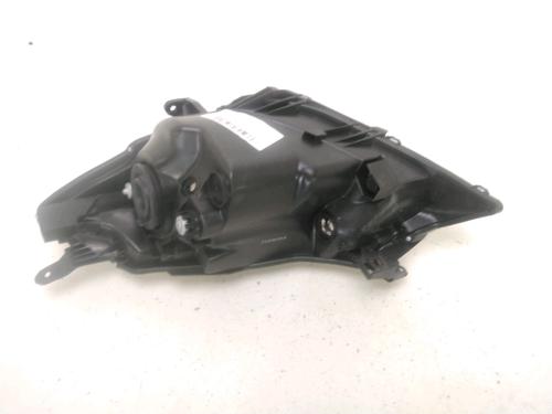 Used Left headlight TOYOTA YARIS (_P13_) 1.3 (NSP130_, NSP130) (99 hp) 29264581
