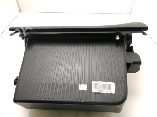 Used Glove box PEUGEOT 308 SW II (LC_, LJ_, LR_, LX_, L4_) 1.6 HDi 92 (92 hp) 30630295