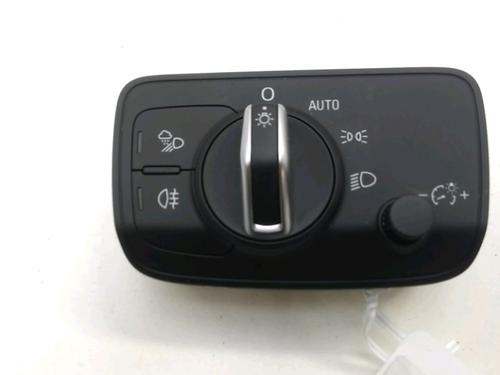 Used Headlight switch AUDI Q2 (GAB, GAG) 2.0 TDI quattro (190 hp) 18780180