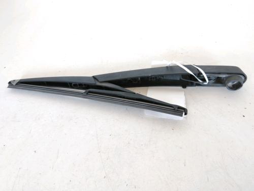 Used Rear windshield wiper arm DACIA LOGAN MCV II TCe 90 (K8M1, K8MA, K8AC) (90 hp) 30311122