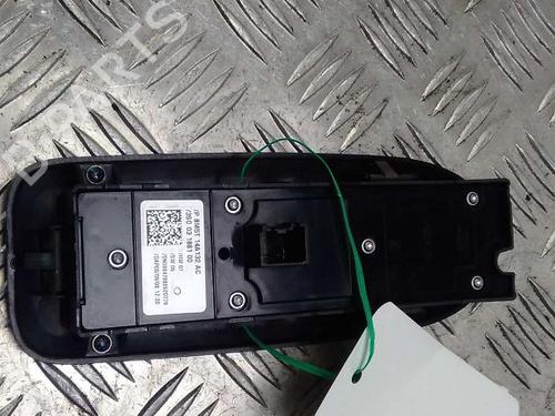 Used Left front window switch Left front window switch FORD C-MAX (DM2) 1.8 TDCi (115 hp) 11534796 11534796