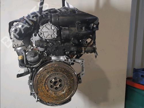 Motor PEUGEOT 5008 (0U_, 0E_) 1.6 BlueHDi 120 (120 hp) 30606108