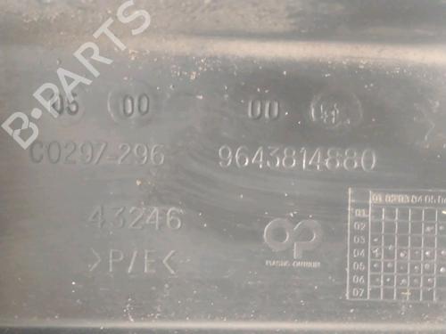 Used Front bumper reinforcement CITROËN BERLINGO / BERLINGO FIRST Box Body/MPV (M_) 1.9 D 70 (MBWJZ, MCWJZ) (69 hp) 25207729