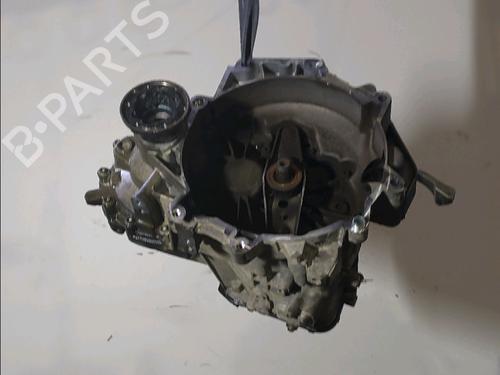 Gearkasse Gearkasse VW POLO V (6R1, 6C1) 1.2 (70 hp) 33744659 33744659