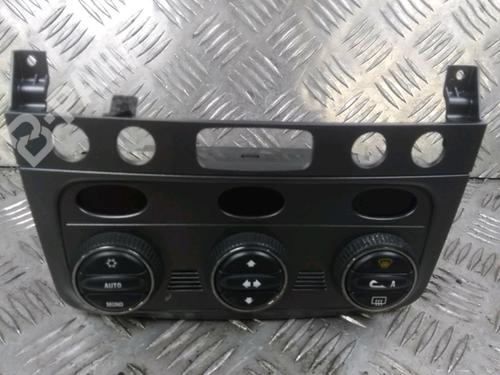AC Styreenhet / Manøvreringsenhet ALFA ROMEO GT (937_) 1.9 JTD (937CXN1B) (150 hp) 11713297