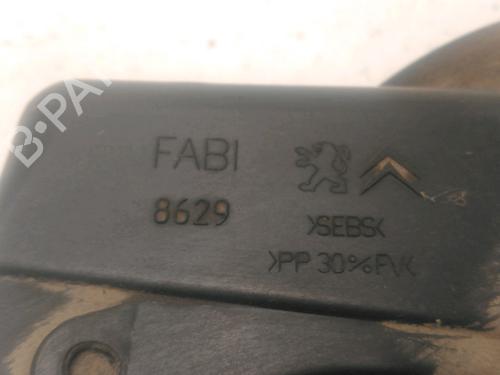 Fuel flap PEUGEOT 5008 (0U_, 0E_) 1.6 HDi | BP26121164C131
