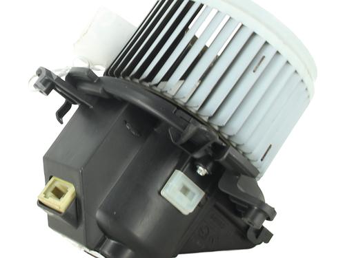 Used Heater blower motor Heater blower motor OPEL GRANDLAND / GRANDLAND X (A18, P1UO) 1.2 (75) (131 hp) 33727674 33727674