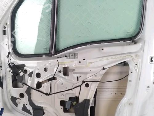 Porte avant droite Porte avant droite IVECO DAILY V Van 35C15 V, 40C15 V, 45C15 V, 50C15 V, 60C15 V,65C15 V (146 hp) 33836163 33836163