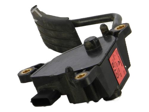 Pedal RENAULT CLIO III (BR0/1, CR0/1) 1.5 dCi (C/BR0G, C/BR1G) | BP32038591I4 