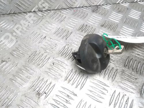 Used Fuel flap PEUGEOT 307 (3A/C) 1.6 HDi (90 hp) 11712085
