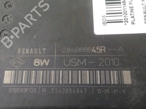 Used Fuse box Fuse box RENAULT KANGOO Express (FW0/1_) 1.5 dCi 75 (FW07, FW10, FW04) (75 hp) 33860264 33860264