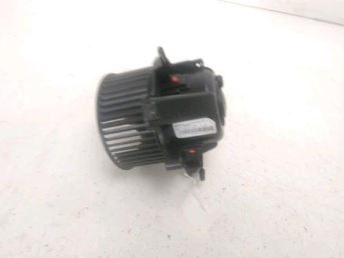 Used Heater blower motor PEUGEOT 5008 (0U_, 0E_) 1.6 HDi (112 hp) 29319499