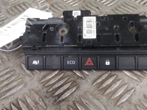 Warning switch RENAULT MASTER III Van (FV) 2.3 dCi 135 FWD (FV0N, FV08, FV06, FV00, FV1S) | BP24881956I22 - Image 1