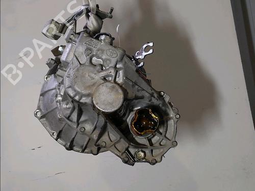 Używane Skrzynia biegów TOYOTA YARIS (_P9_) 1.3 VVT-i (SCP90_, SCP90R) (87 hp) 30840819