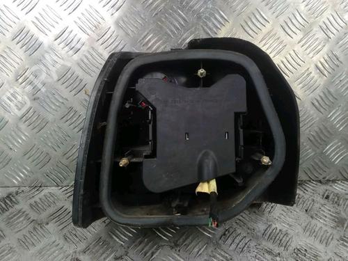 right-taillight-renault-19-ii-chamade-l53_-14-7701036018-1992-1993-1994-1995-1996-1997-1998-1999-2000-2001-2002-2003-13946769 main image