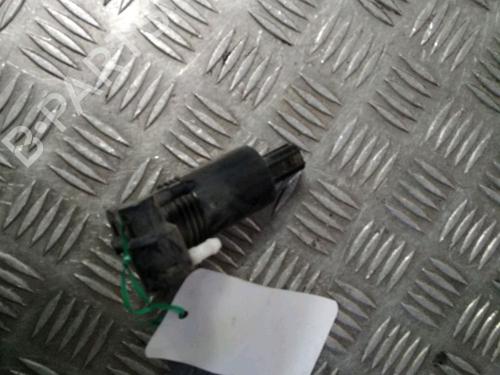 Used Washer pump FORD FIESTA VI (CB1, CCN) 1.4 TDCi (70 hp) 14904509