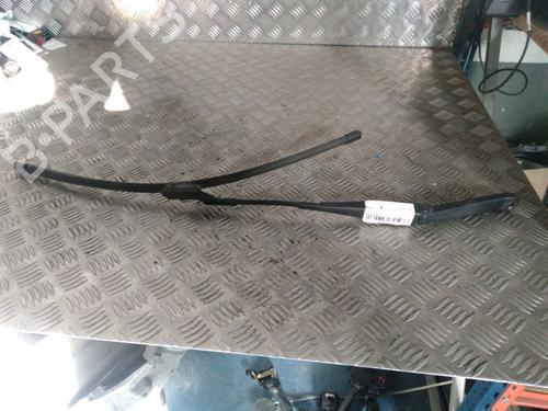 Used Front windshield wiper arm FORD FIESTA VI (CB1, CCN) 1.6 TDCi (90 hp) 14902900