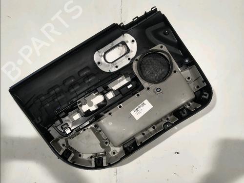 Used Front right panel Front right panel CITROËN C3 III (SX) 1.5 BlueHDi 100 (SXYHYP, SXYHTU) (102 hp) 34175697 34175697