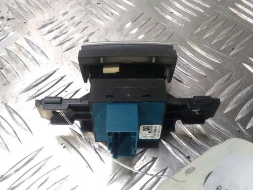 Used Hand brake Hand brake PEUGEOT 308 II (LB_, LP_, LW_, LH_, L3_) 1.5 BlueHDi 130 (131 hp) 13243402 13243402