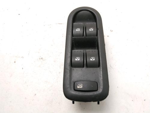 Interrupteur de vitre avant gauche RENAULT MEGANE II (BM0/1_, CM0/1_) 1.4 16V (BM0B, CM0B) | BP30893194I27