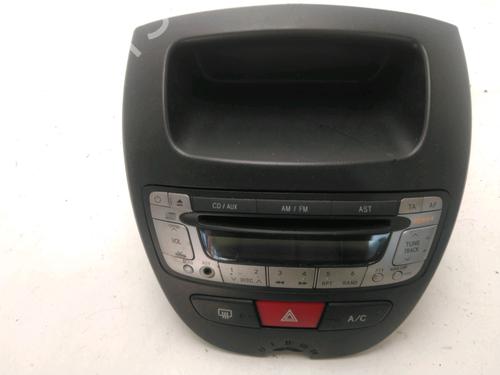 Used Radio PEUGEOT 107 (PM_, PN_) 1.0 (68 hp) 22247022