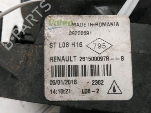 right-front-fog-light-dacia-duster-hm_-2017-30798417 main image