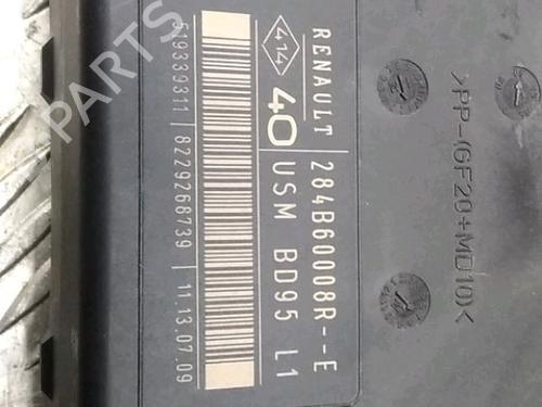 Used Fuse box RENAULT MEGANE III Hatchback (BZ0/1_, B3_) 1.5 dCi (106 hp) 13078442