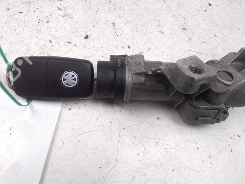 Used Ignition barrel VW POLO (9N_, 9A_) 1.4 TDI (70 hp) 15749155