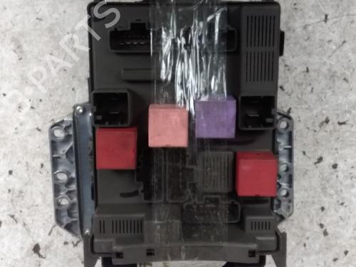 Used Engine control unit (ECU) RENAULT LAGUNA II Grandtour (KG0/1_) [2001-2007]  15746556