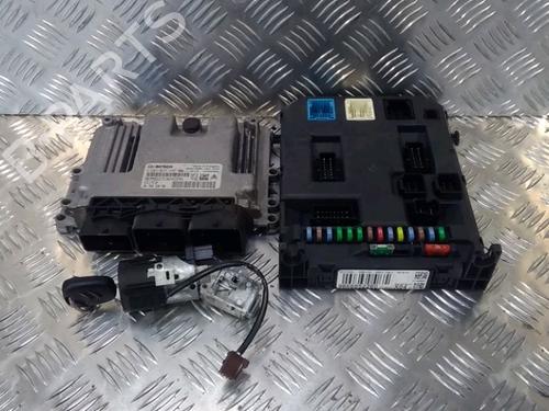 Used Engine control unit (ECU) Engine control unit (ECU) CITROËN C3 II (SC_) 1.4 HDi 70 (SC8HZC, SC8HR0, SC8HP4) (68 hp) 13077935 13077935