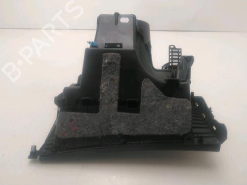 glove-box-citroen-c4-picasso-ii-2013-27394477 main image